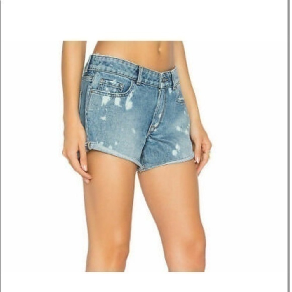 DL 1961 Renee magnet acid wash short sz25